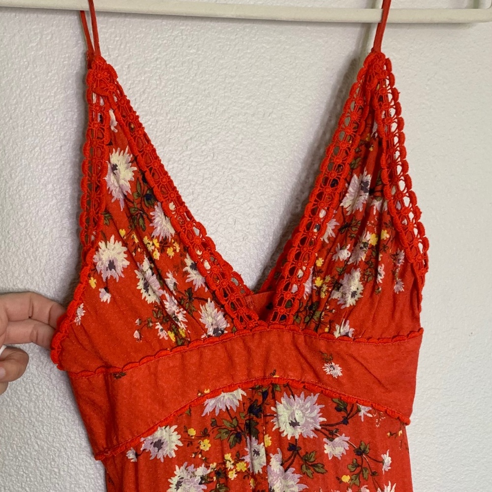 Free People Paradise Printed Maxi Dress in Red New - Picture 4 of 8